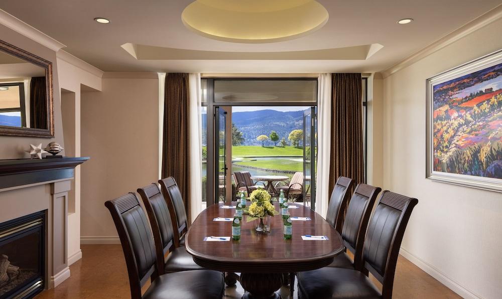 The Royal Kelowna - Bellstar Hotels & Resorts Zewnętrze zdjęcie