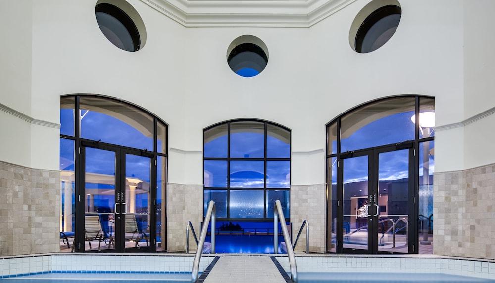 The Royal Kelowna - Bellstar Hotels & Resorts Zewnętrze zdjęcie